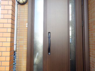 エクステリアリフォーム 防犯性能が上がった最新デザインの玄関ドア